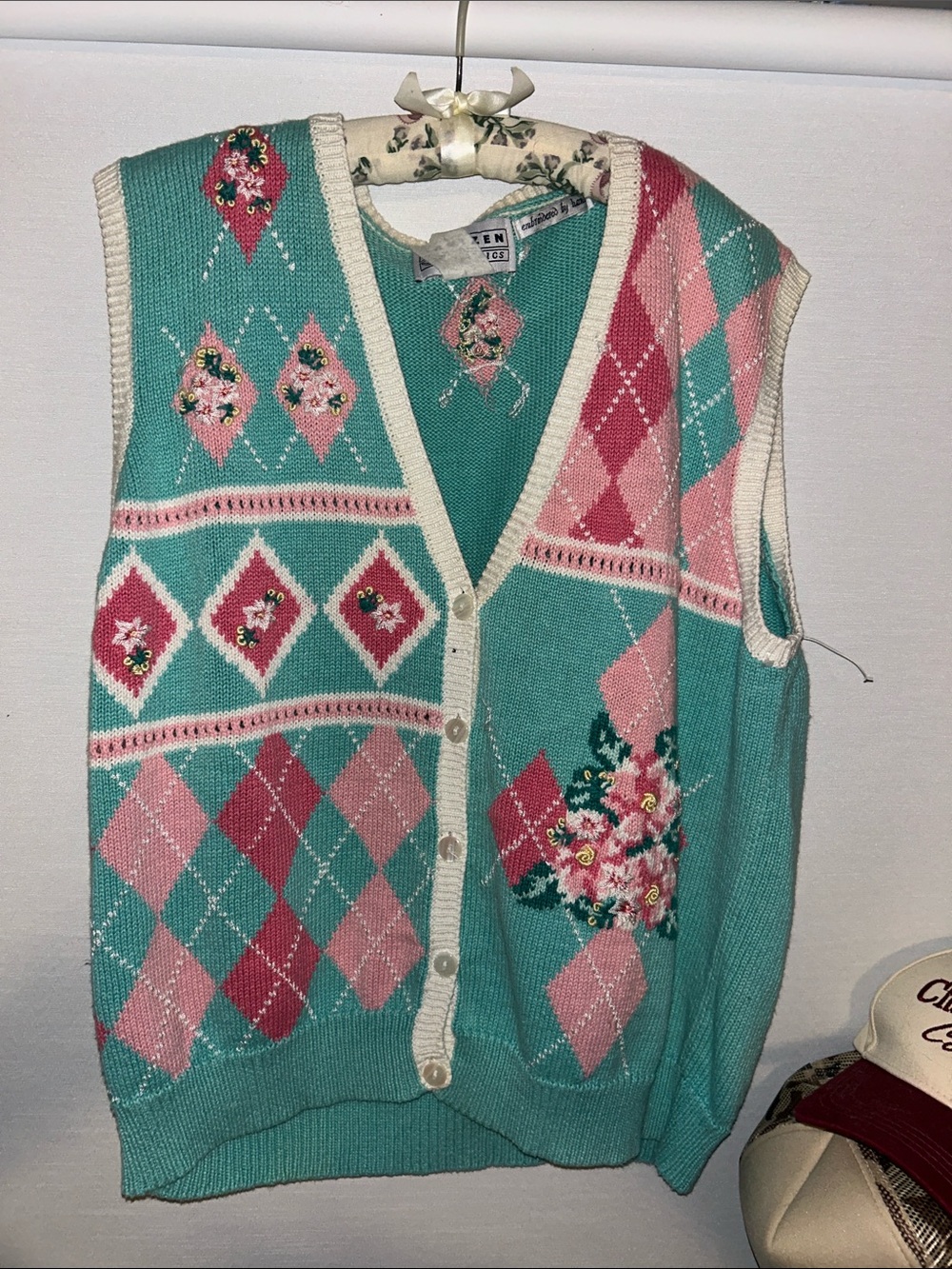 Jantzen Vintage Teal and Pink Floral Argyle Knit Sweater Vest